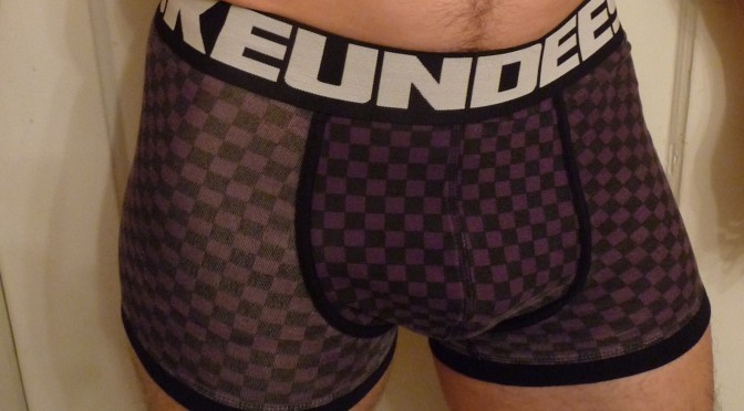 Bloke Undees: Snug and Colorful
